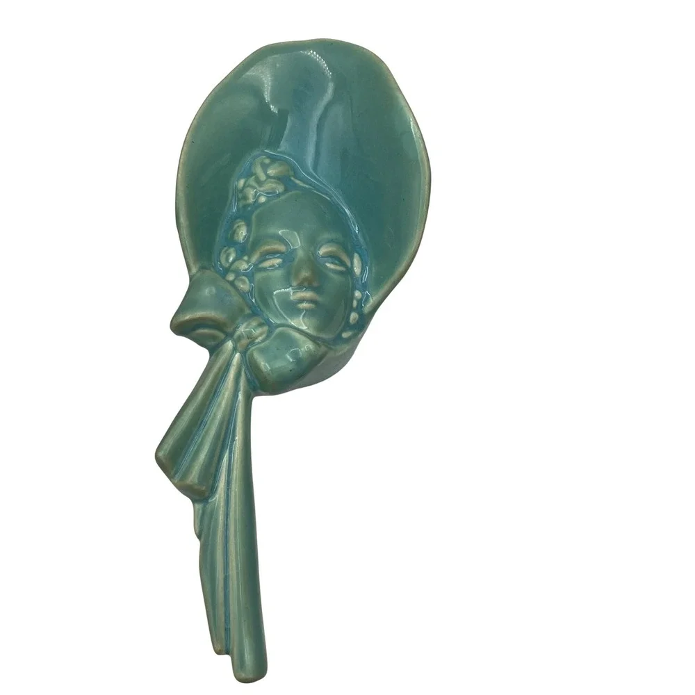 Vintage Haeger Wall Pocket Lady In Bonnet Blue 1940s Art Deco Teal